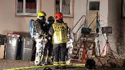 Amstetten: Feuerwehr-Großeinsatz bei Kellerbrand in Lokal – zwei Katzen gerettet